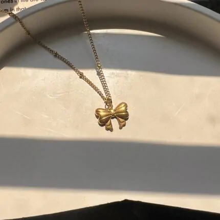 Lil Bow Necklace